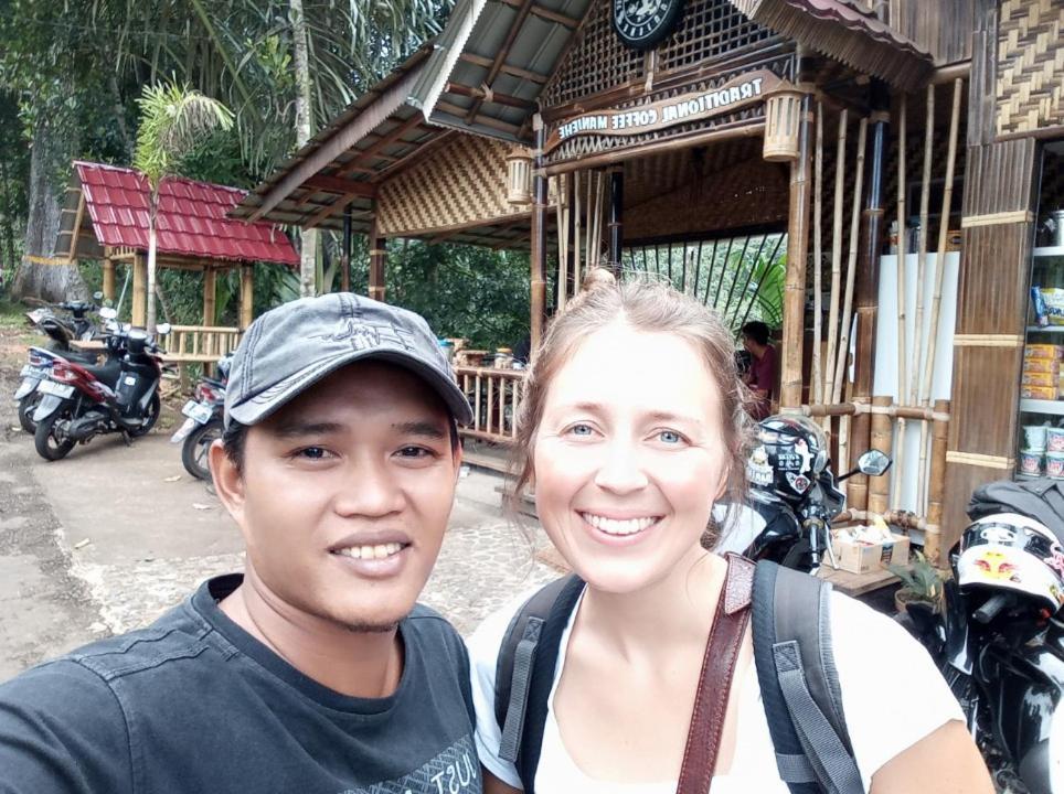 Javalindra Homestay Tour And Travel Banyuwangi  Zewnętrze zdjęcie