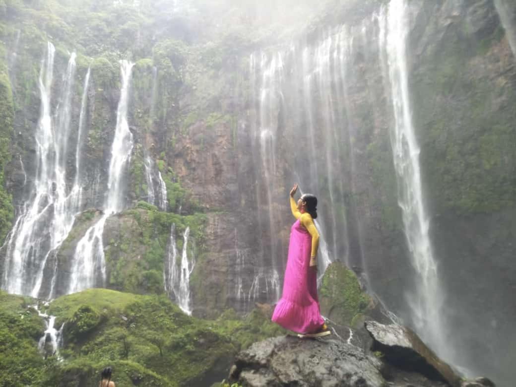 Javalindra Homestay Tour And Travel Banyuwangi  Zewnętrze zdjęcie