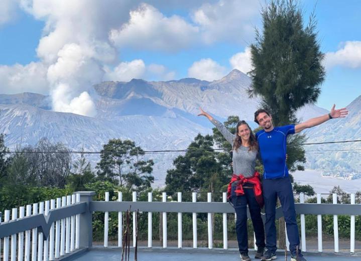 Javalindra Homestay Tour And Travel Banyuwangi  Zewnętrze zdjęcie