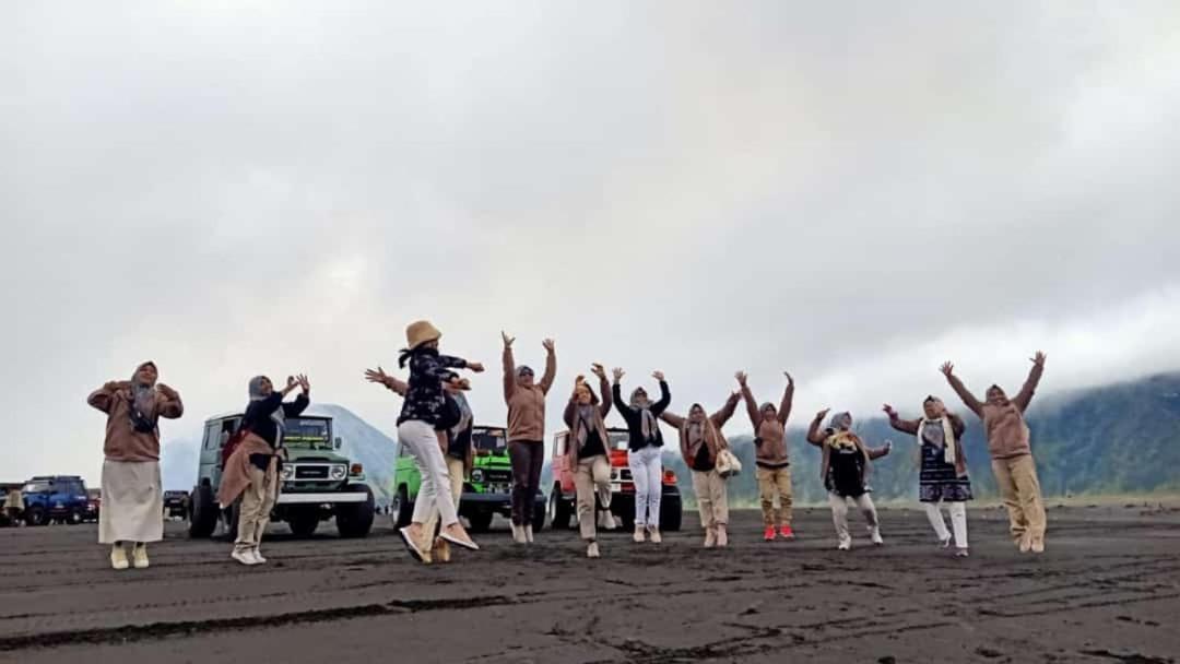 Javalindra Homestay Tour And Travel Banyuwangi  Zewnętrze zdjęcie