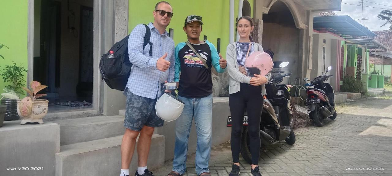 Javalindra Homestay Tour And Travel Banyuwangi  Zewnętrze zdjęcie