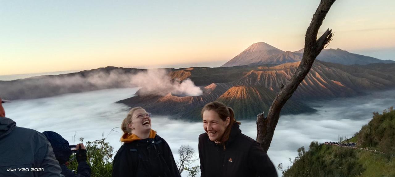 Javalindra Homestay Tour And Travel Banyuwangi  Zewnętrze zdjęcie