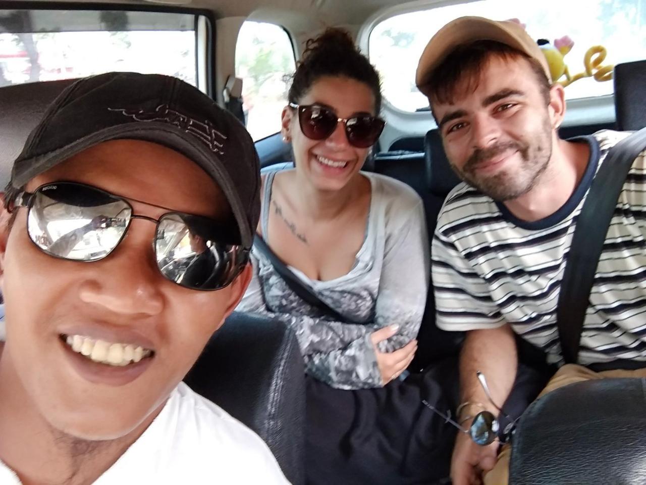 Javalindra Homestay Tour And Travel Banyuwangi  Zewnętrze zdjęcie