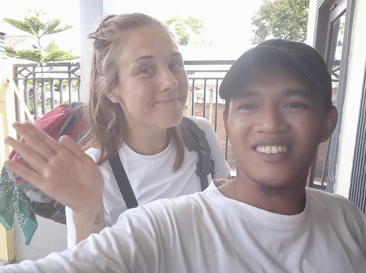 Javalindra Homestay Tour And Travel Banyuwangi  Zewnętrze zdjęcie