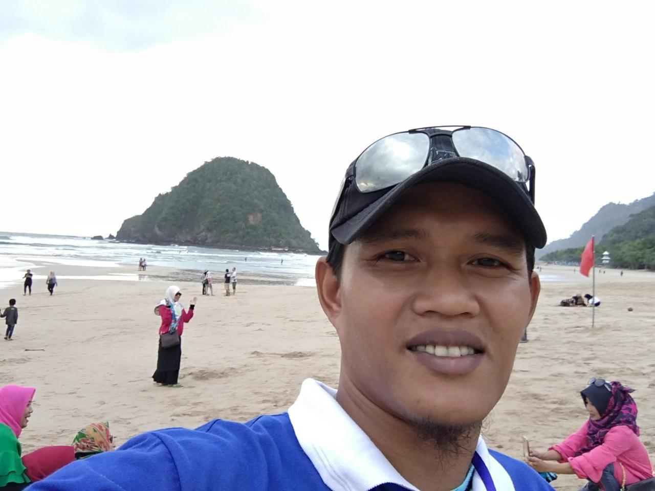 Javalindra Homestay Tour And Travel Banyuwangi  Zewnętrze zdjęcie