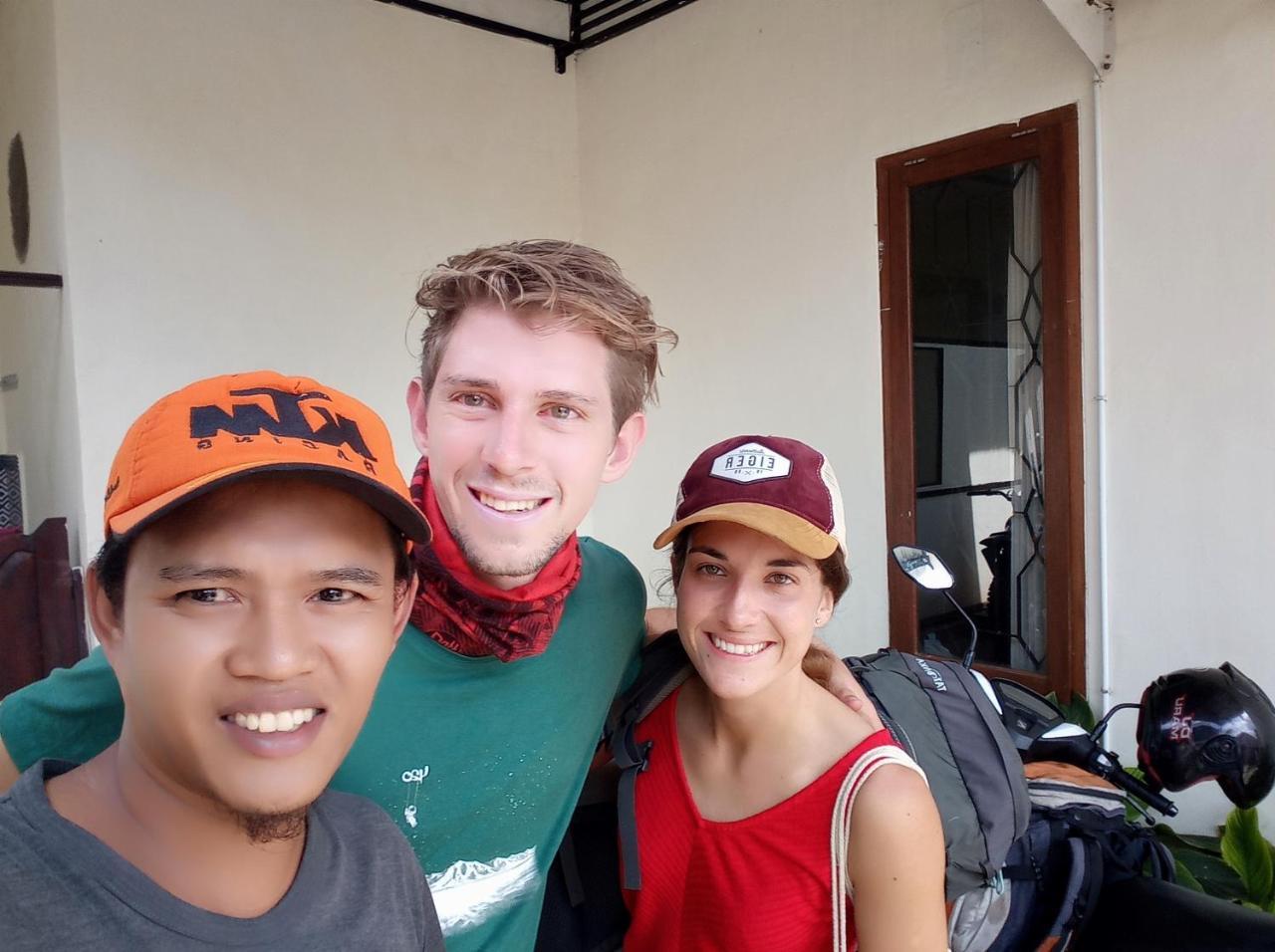 Javalindra Homestay Tour And Travel Banyuwangi  Zewnętrze zdjęcie